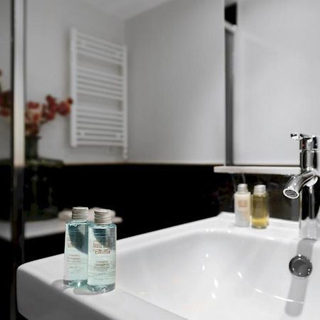 2 Bedrooms 1 Bathroom Furnished - Justicia - Executive Style - Mintystay Madri Exterior foto