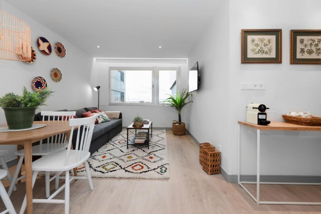 2 Bedrooms 1 Bathroom Furnished - Justicia - Executive Style - Mintystay Madri Exterior foto