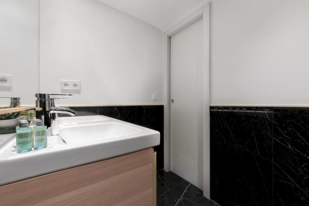 2 Bedrooms 1 Bathroom Furnished - Justicia - Executive Style - Mintystay Madri Exterior foto