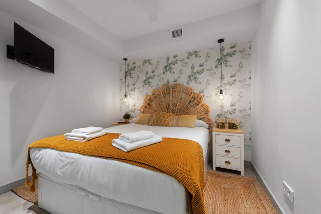 2 Bedrooms 1 Bathroom Furnished - Justicia - Executive Style - Mintystay Madri Exterior foto
