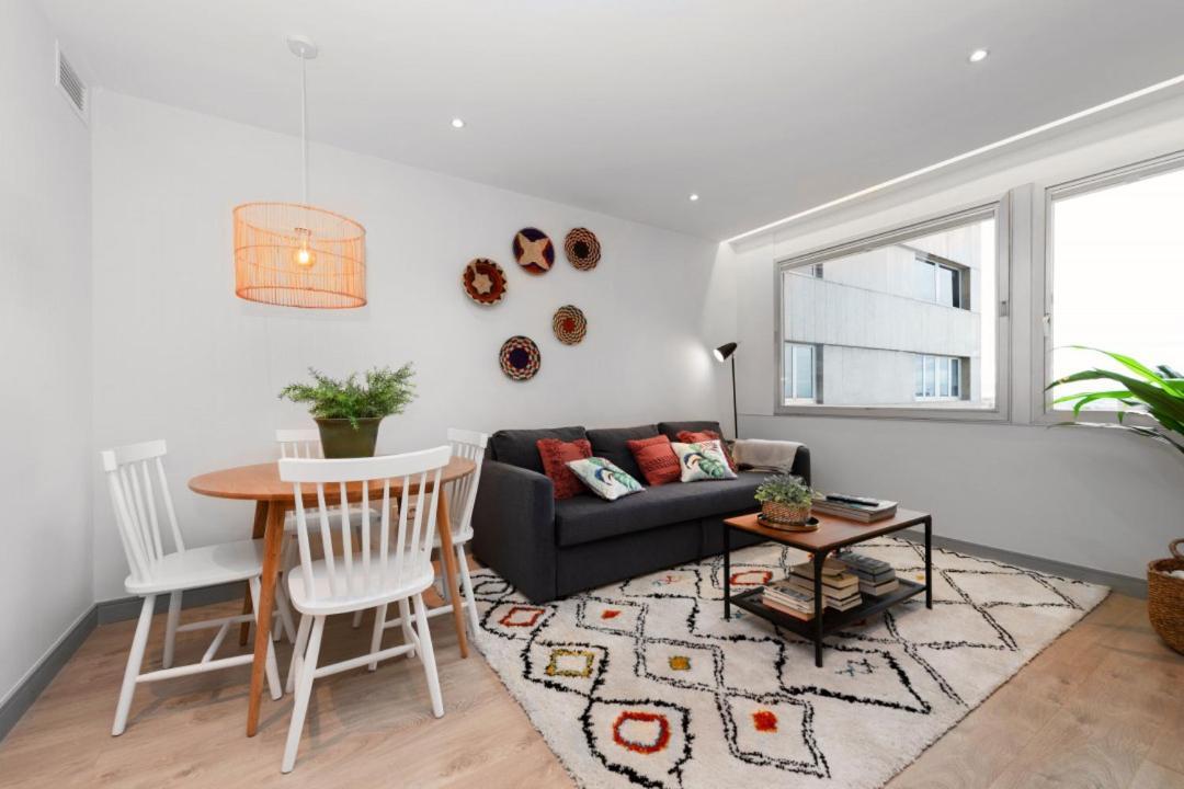 2 Bedrooms 1 Bathroom Furnished - Justicia - Executive Style - Mintystay Madri Exterior foto