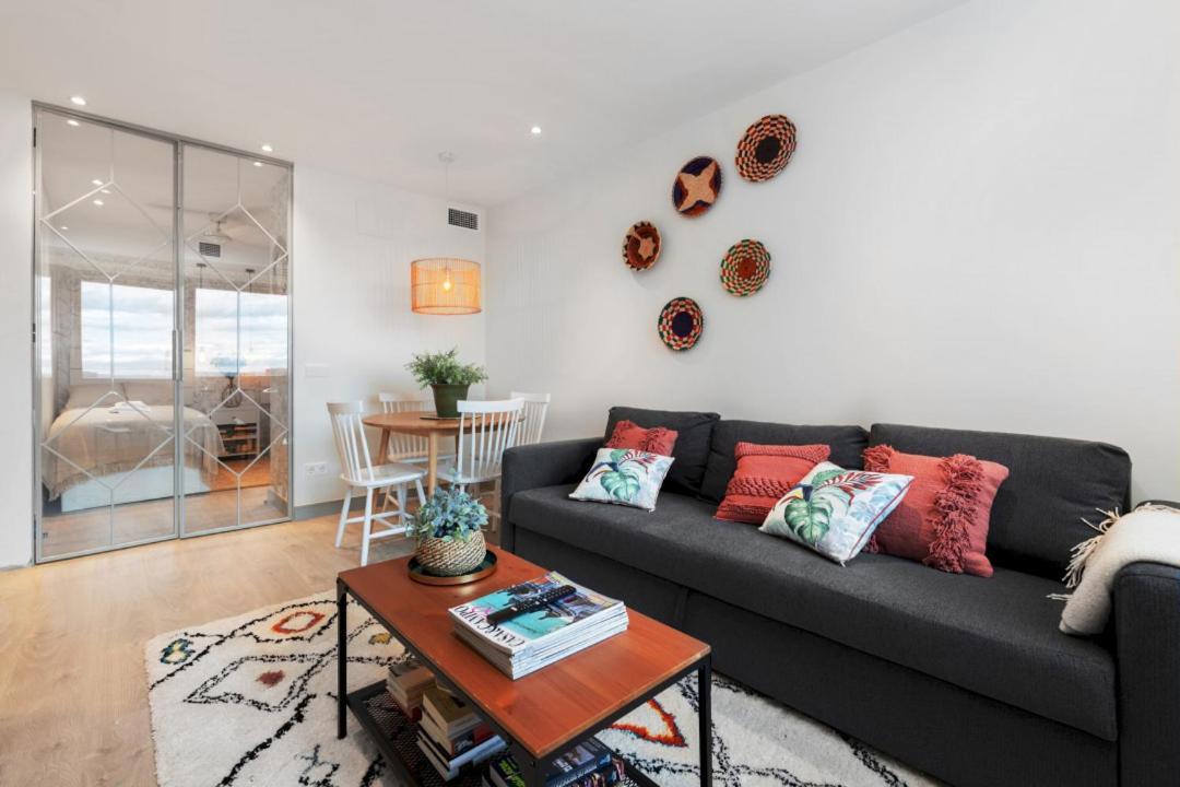 2 Bedrooms 1 Bathroom Furnished - Justicia - Executive Style - Mintystay Madri Exterior foto